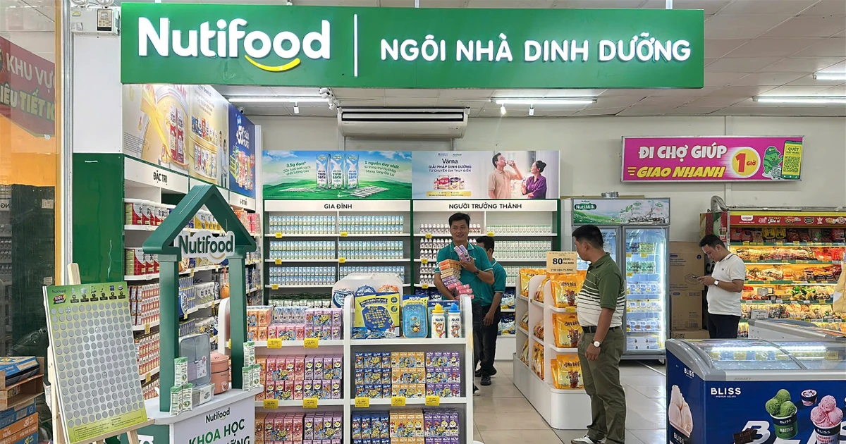 Nutifood và Bách Hóa Xanh ra mắt mô hình 'Shop in shop'