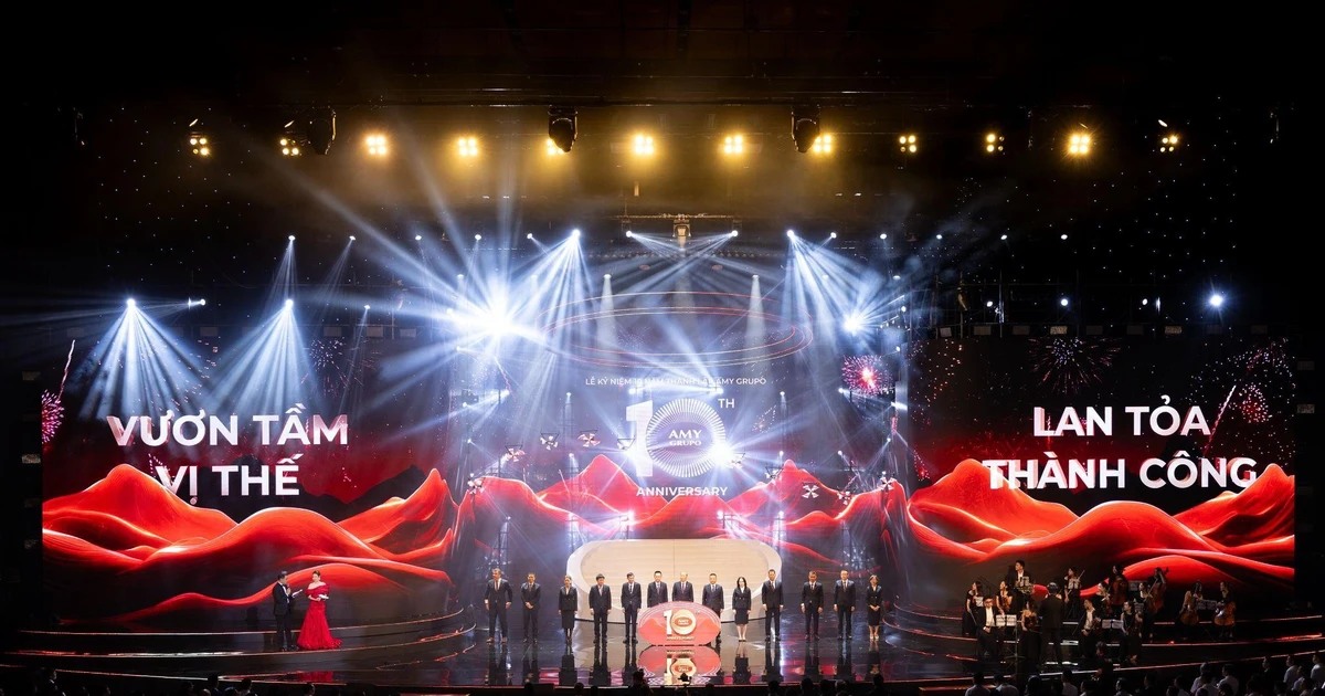 AMY GRUPO kỷ niệm cột mốc 10 năm