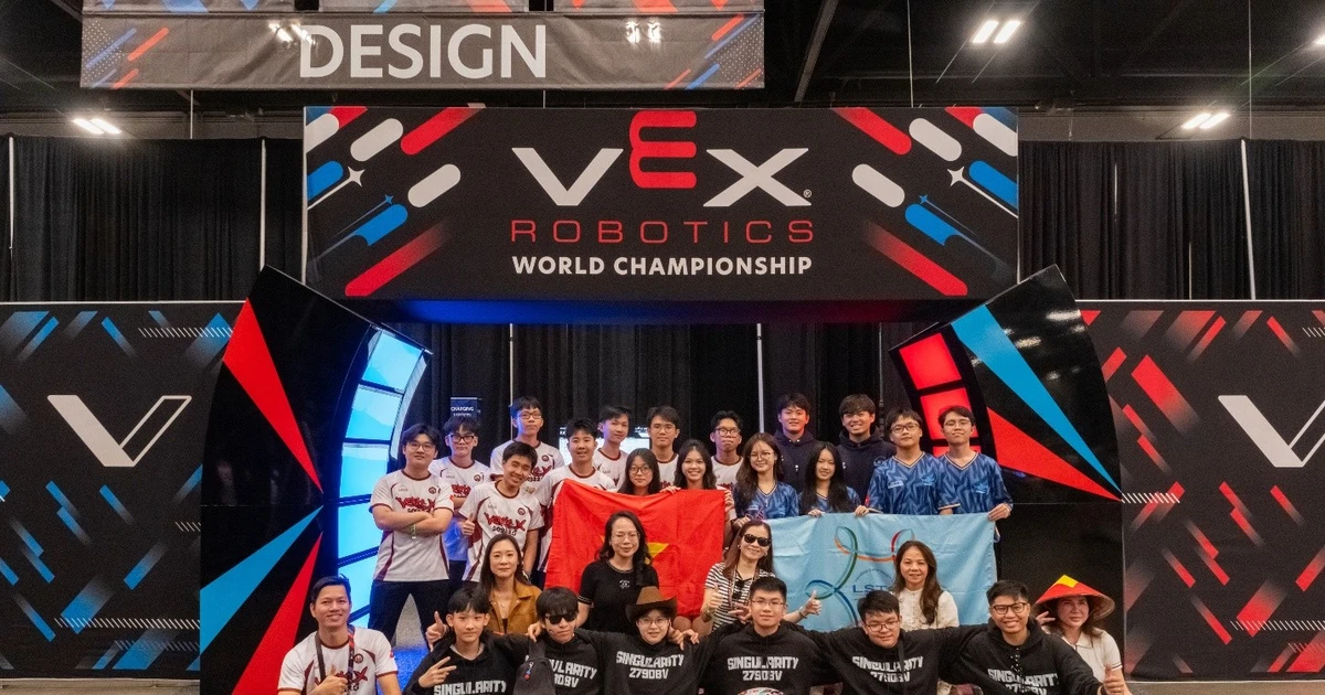 Trường THCS và THPT Đinh Thiện Lý ghi dấu ấn tại VEX Robotics World Championship 2026
