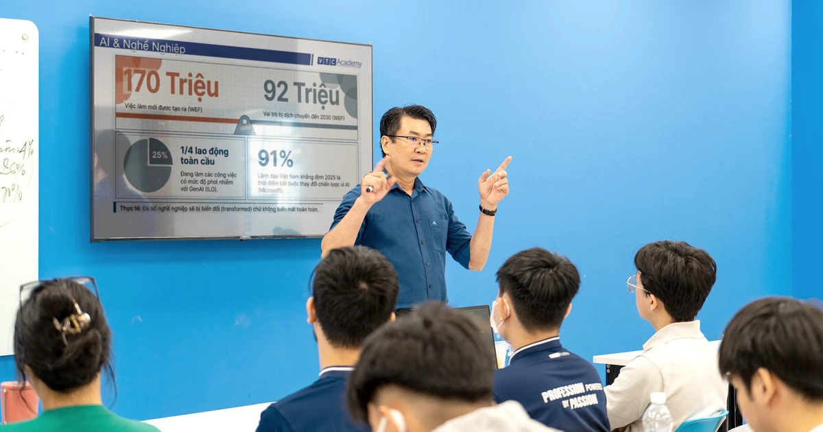 Gen Z không học đại học, chọn gì để có sự nghiệp?
