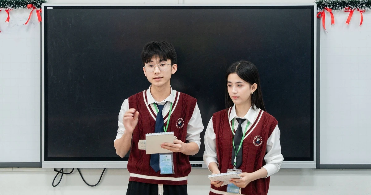 Vượt khoảng cách 2.000 km, đôi bạn trẻ cùng tiến vào chung kết Tiếng nói Xanh