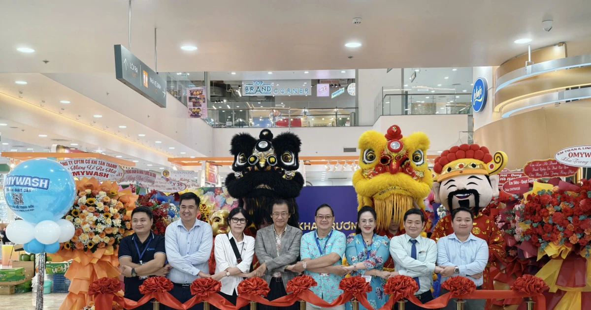 OMP Alliance ra mắt trạm giặt sấy tự phục vụ và di động thông minh Omywash tại TPHCM