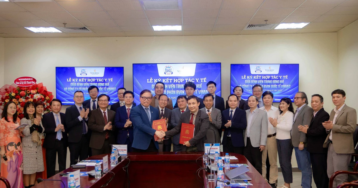 Vinmec ký kết hợp tác với Bệnh viện Trung ương Huế