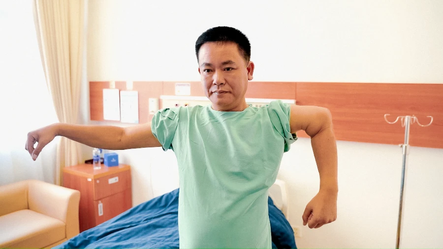 Công nghệ in 3D thay khớp, bù xương giúp bệnh nhân thoát cảnh khuỷu tay biến dạng hiếm gặp suốt 27 năm