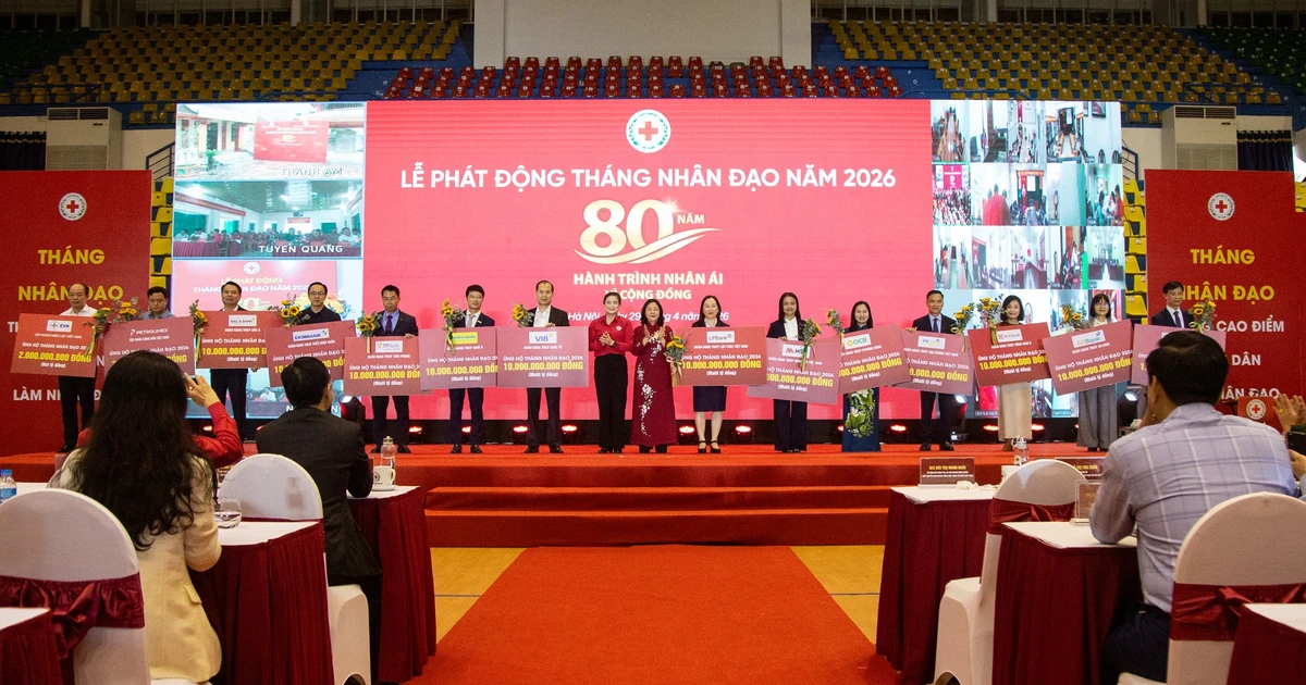 SeABank ủng hộ 10 tỷ đồng hưởng ứng Tháng Nhân đạo năm 2026