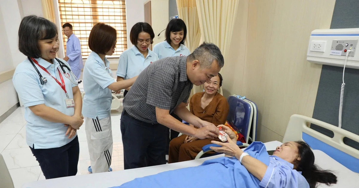 Bệnh viện Đại học Y Hà Nội lan tỏa giá trị nhân văn qua hoạt động thiện nguyện
