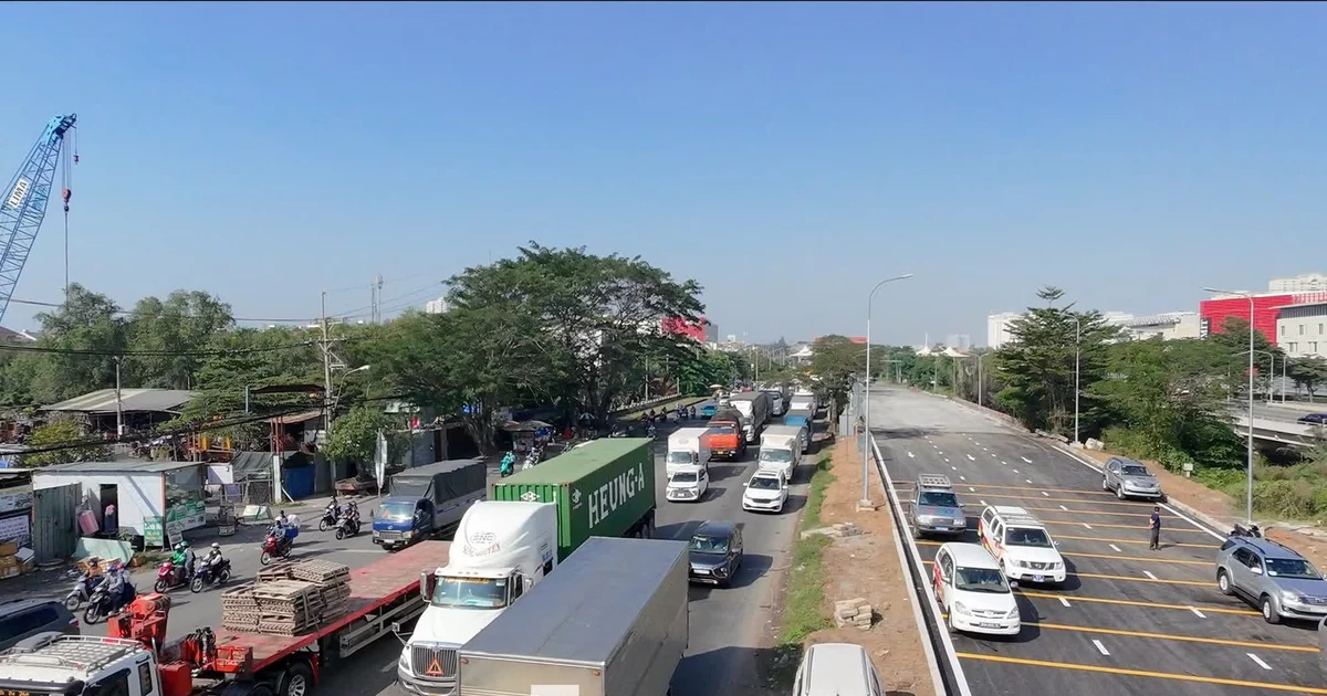 TPHCM nghiên cứu làm đường trên cao gần 18km dọc đại lộ Nguyễn Văn Linh