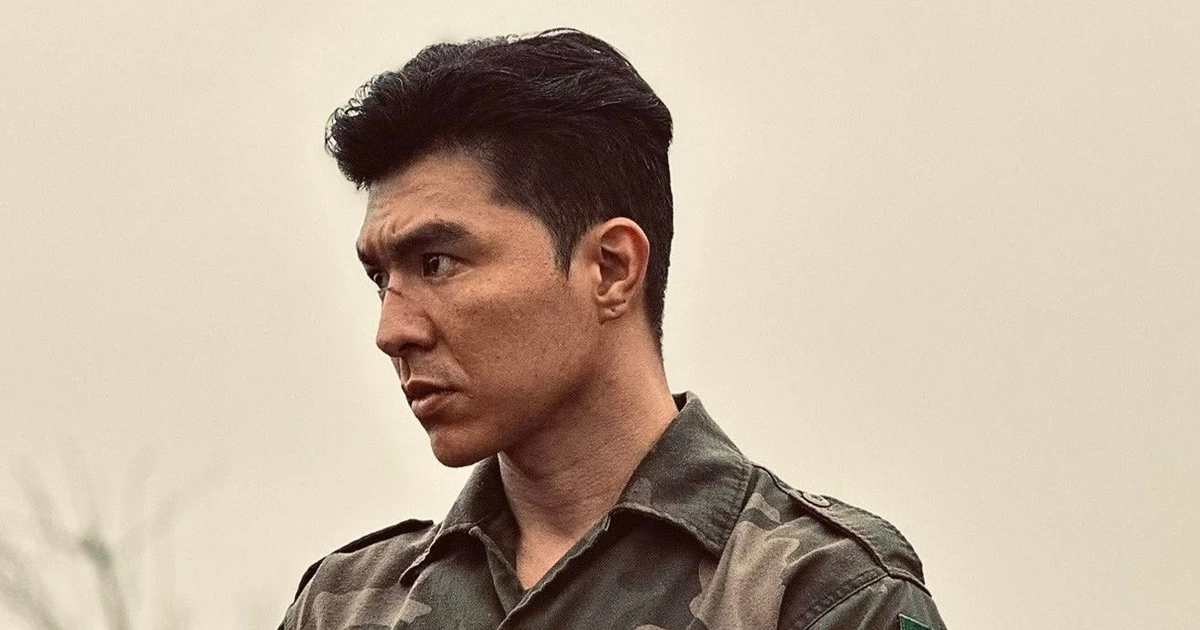 'Mưa đỏ' vượt 300 tỷ đồng