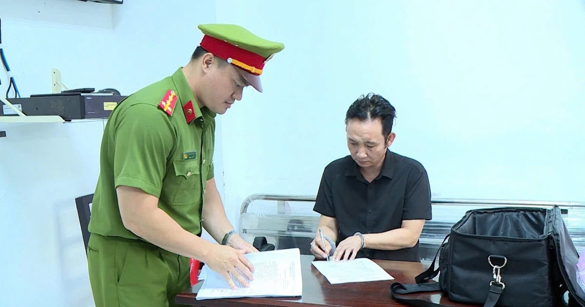 TPHCM: Chủ quán cà phê giả danh công an để lừa đảo nhiều người