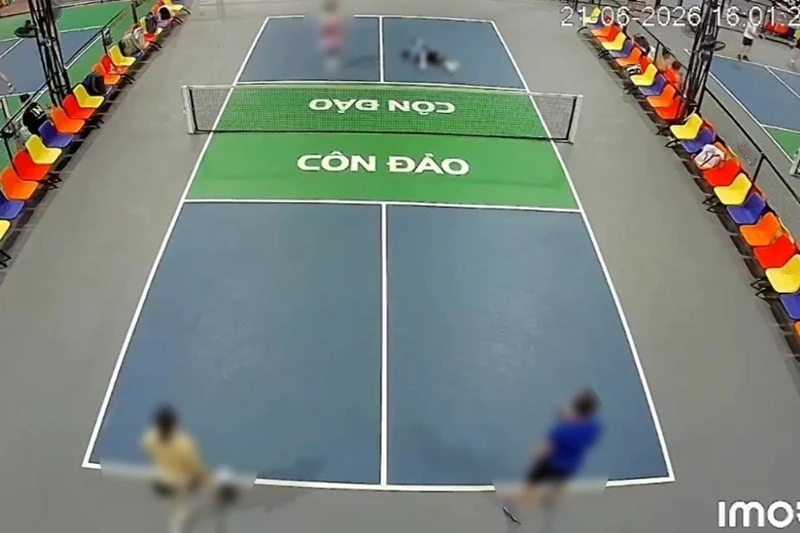 Người đàn ông đột tử bất thường khi đang chơi pickleball