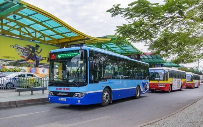 Hà Nội điều chỉnh lộ trình 4 tuyến xe buýt đồng bộ với Vùng phát thải thấp