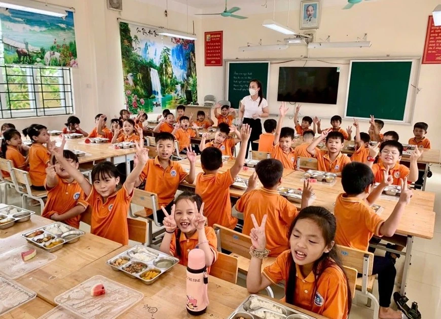 Năm học đầu tiên với niềm vui giảm áp lực chi phí học hành