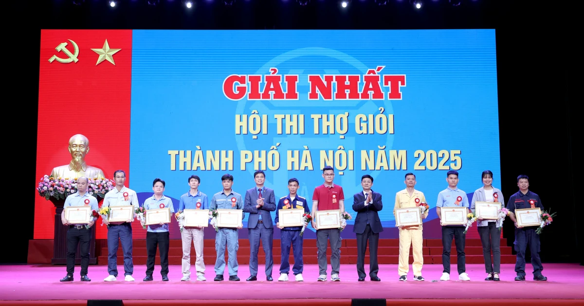 Tôn vinh hơn 80.000 sáng kiến của công nhân, viên chức, lao động