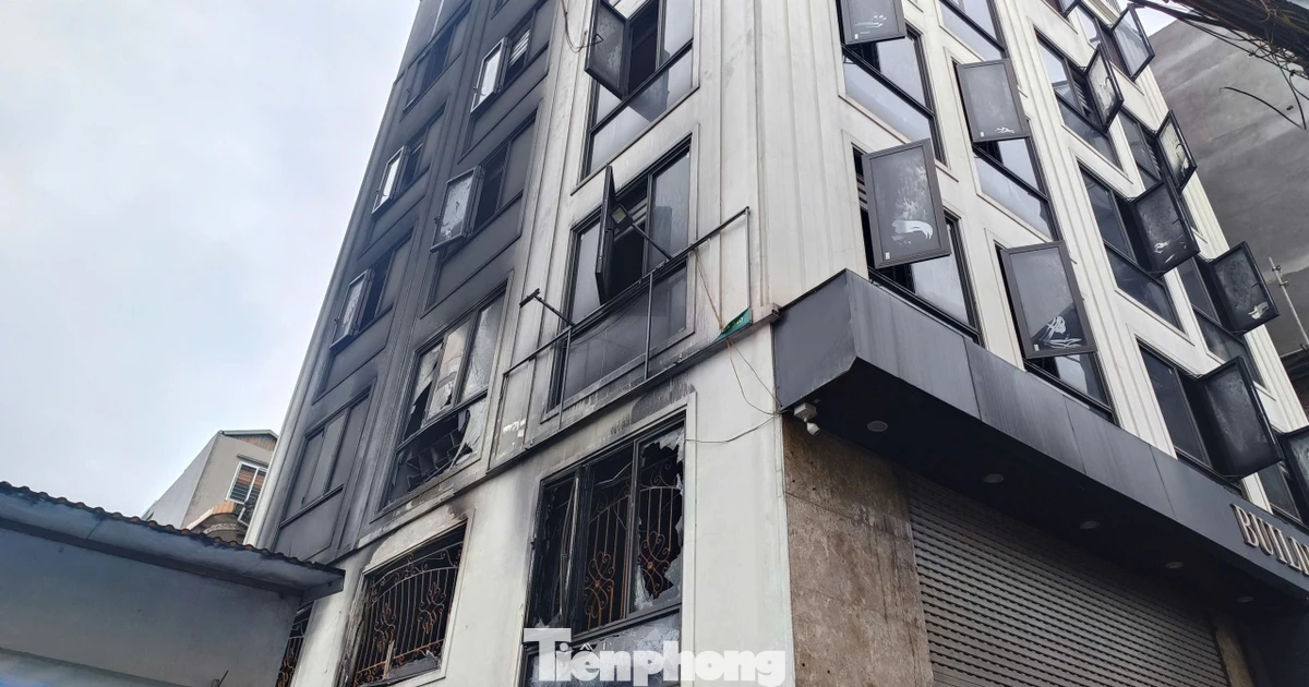 Kỹ năng sinh tồn của nàng dâu và 3 cháu bé trong căn nhà bị cháy trên đường Lĩnh Nam