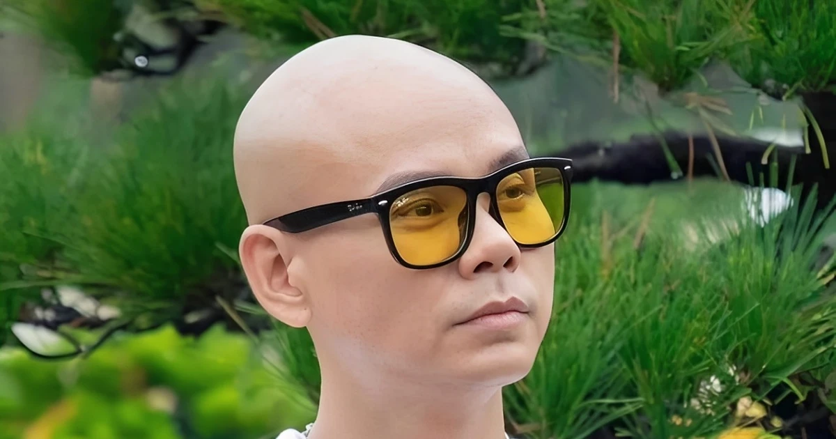 Cú đau với bản hit 'ăn cả đời không hết' của Phan Đinh Tùng