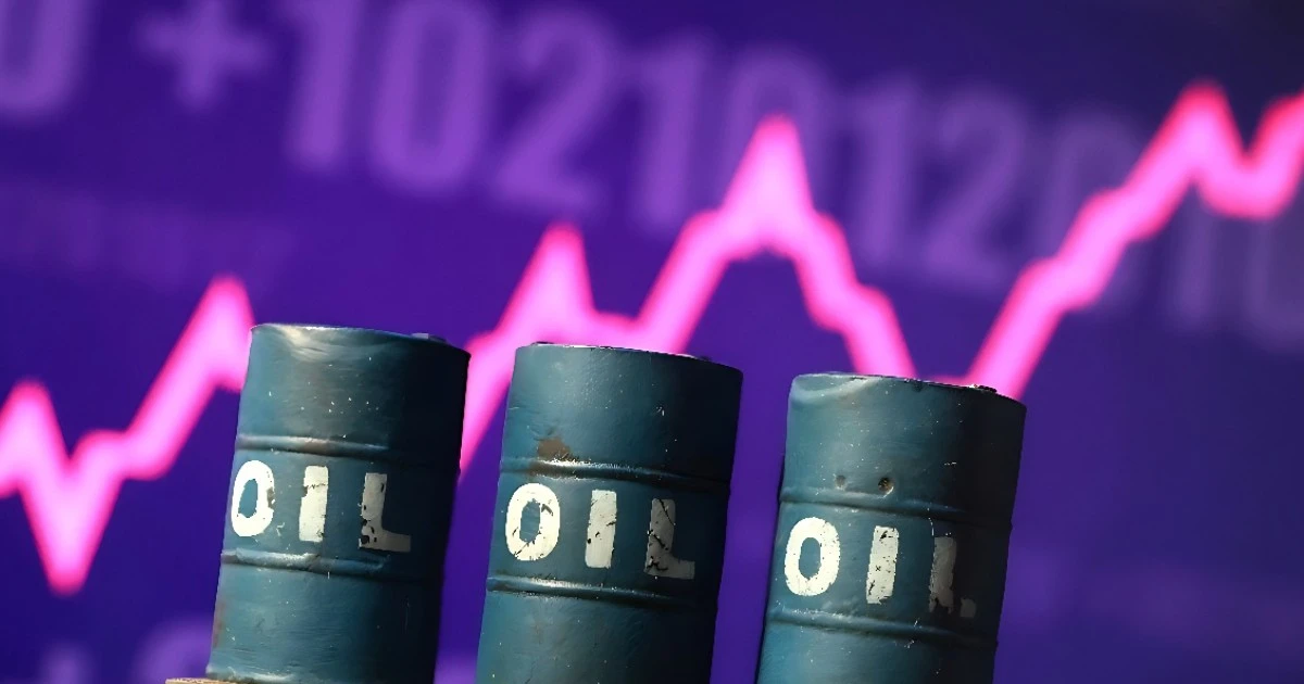 Giá dầu thô, chứng khoán tăng thẳng đứng