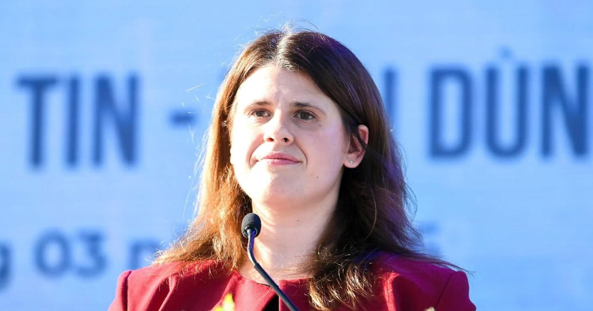 Đặt lại nền móng niềm tin cho thị trường tiêu dùng Việt Nam