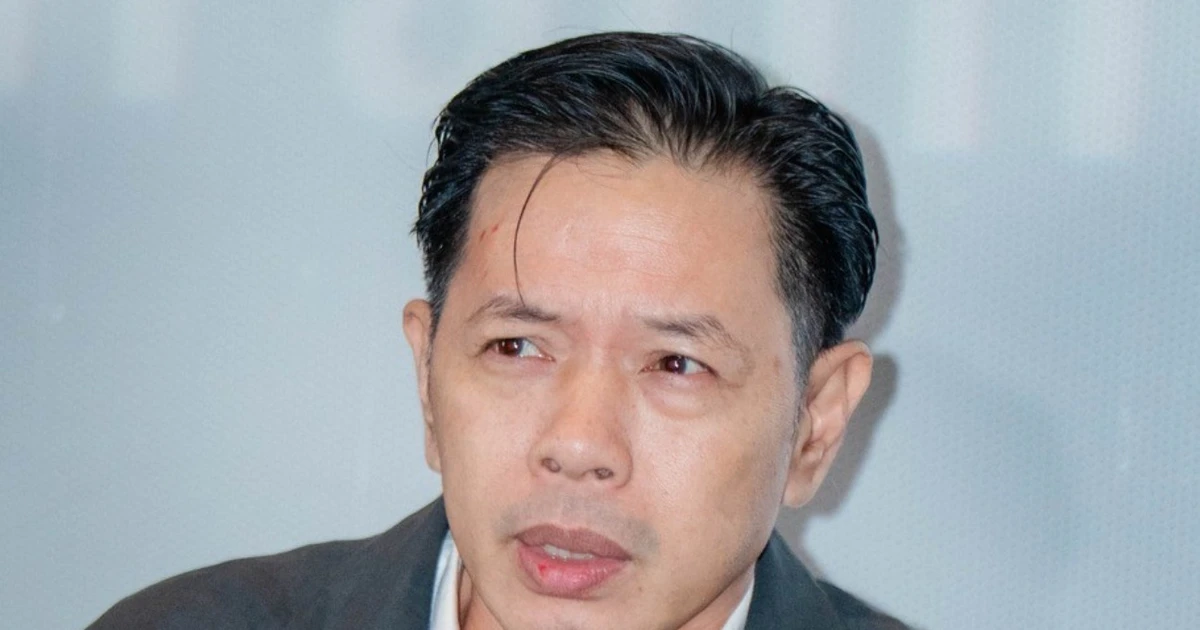 Thái Hòa kể sự cố đu dây, cõng NSƯT Lê Thiện vượt đám cháy