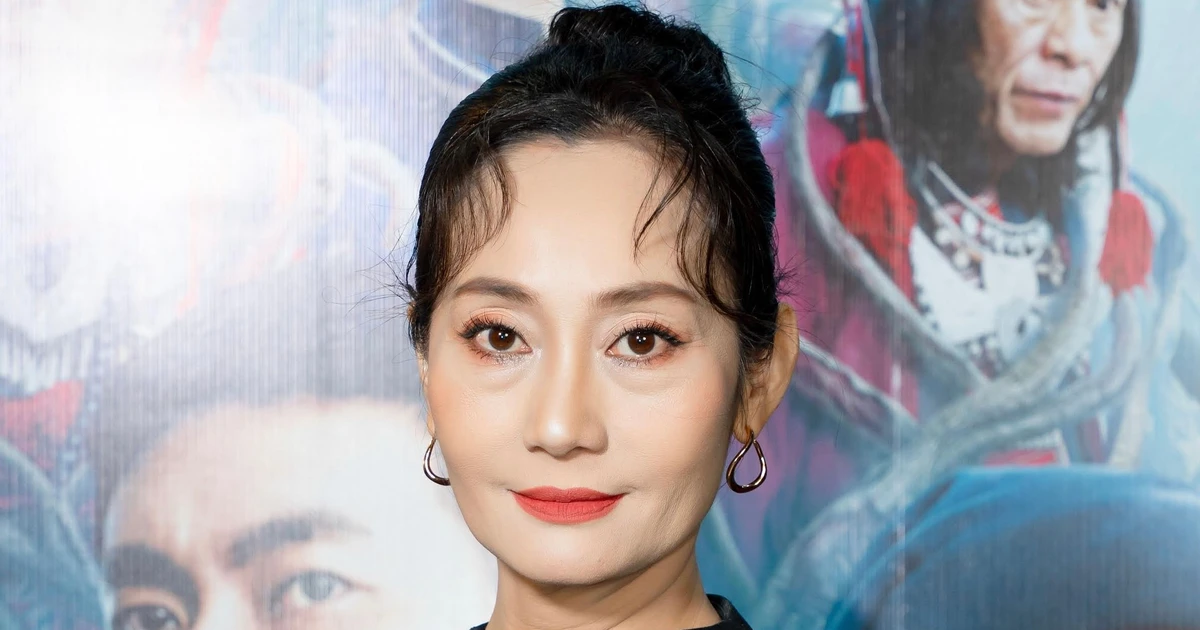 NSƯT Hạnh Thúy có 4 phim điện ảnh trong một tháng