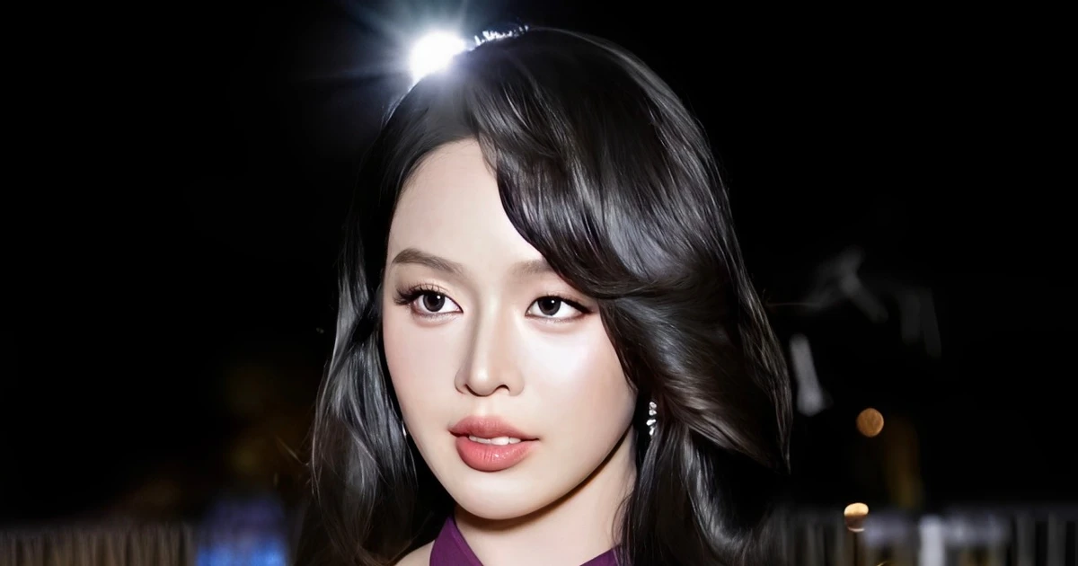 Hàng nghìn sinh viên đón 20 nghệ sĩ, hoa hậu đổ bộ Chủ Nhật Đỏ