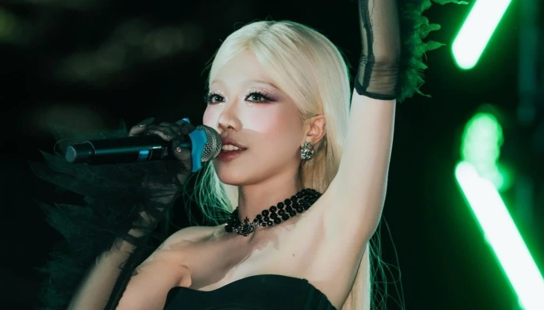 Đòn bất ngờ của Phùng Khánh Linh