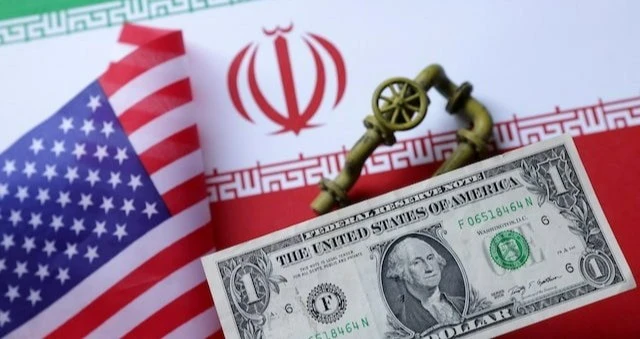 USD đang tăng rất mạnh, giá vàng chưa ngừng rơi