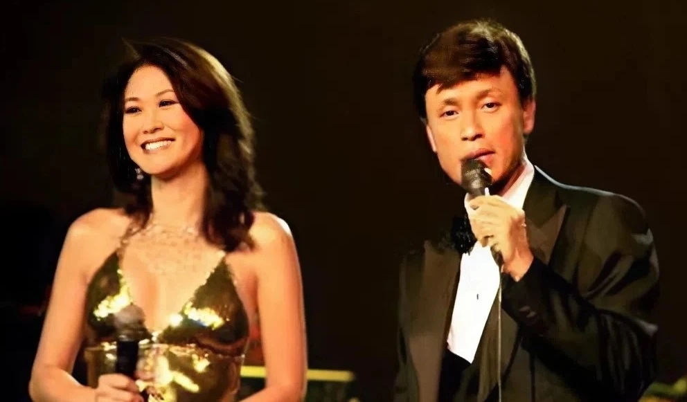 Cuộc hôn nhân 32 năm của danh ca Tuấn Ngọc và con gái nhạc sĩ Phạm Duy