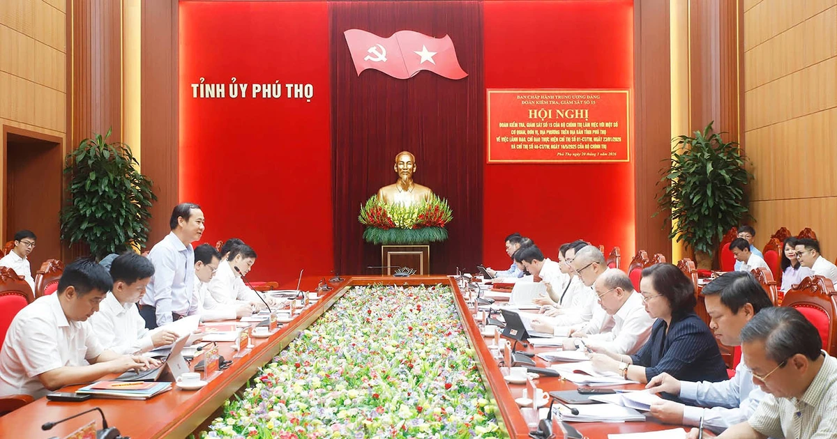 Đoàn kiểm tra, giám sát của Bộ Chính trị làm việc tại tỉnh Phú Thọ