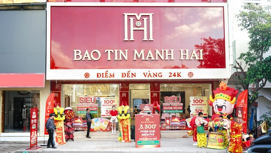 Nhà vàng bị 'sờ gáy': Bảo Tín Mạnh Hải, Mi Hồng làm ăn ra sao?