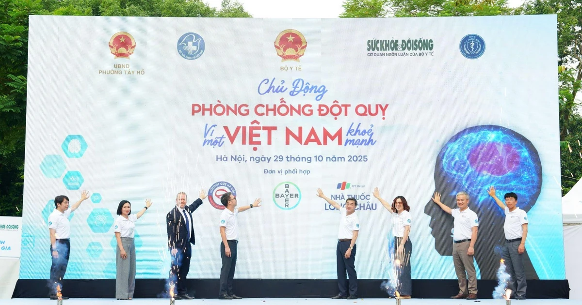 Long Châu phối hợp Bộ Y tế triển khai chương trình quốc gia về phòng và quản lý đột quỵ