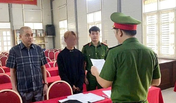 Khởi tố tài xế xe máy không bằng lái, sử dụng rượu bia gây tai nạn chết người