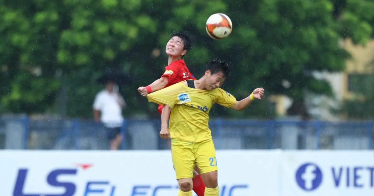 Giải bóng đá nữ VĐQG-Cúp Thái Sơn Bắc 2025: Hà Nội bất lực nhìn TPHCM I nâng cúp vô địch, thiết lập kỷ lục mới