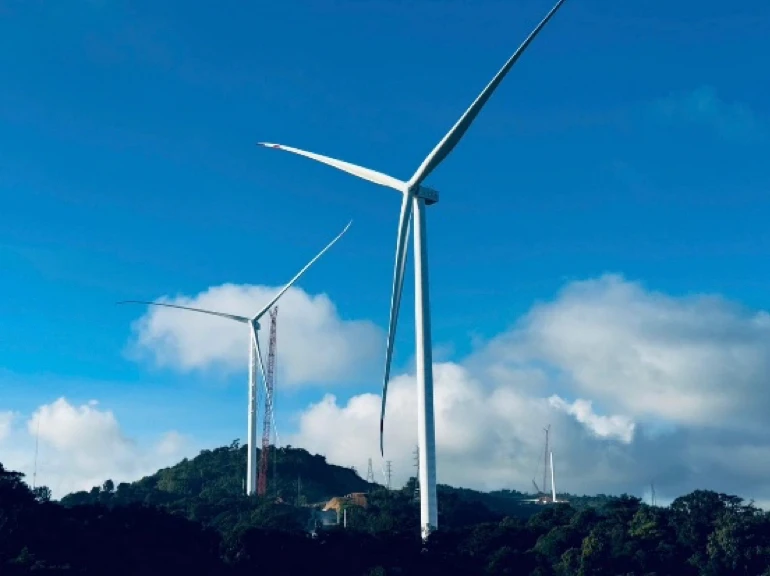 Cụm Nhà máy điện gió Trường Sơn – dự án đầu tư lớn nhất của Việt Nam tại Lào chính thức vận hành thương mại