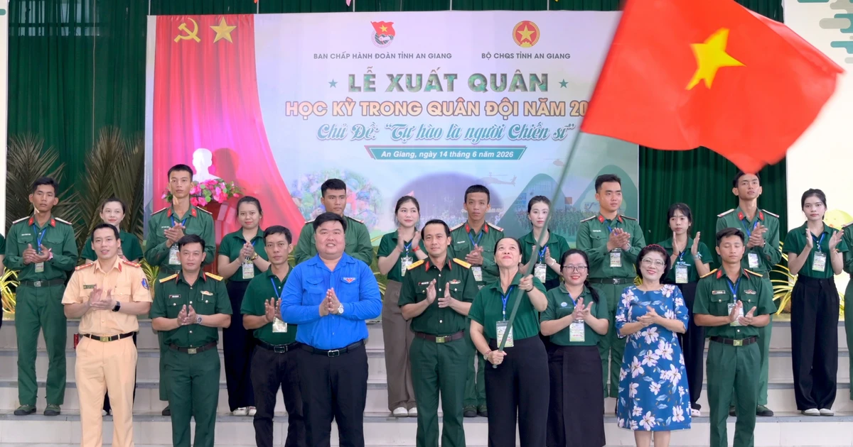 'Chiến sĩ nhí' An Giang lên đường ‘nhập ngũ’