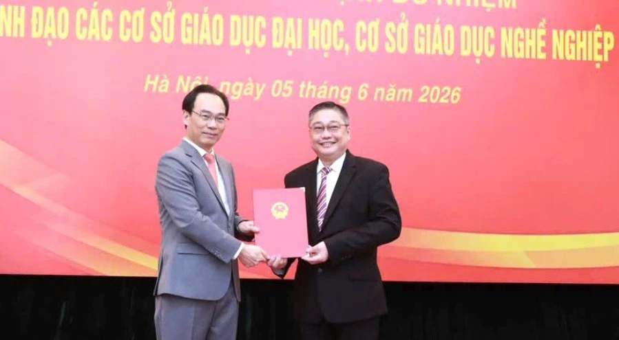 Bổ nhiệm TS Nguyễn Hữu Thọ giữ chức Hiệu trưởng Trường Đại học Kiên Giang