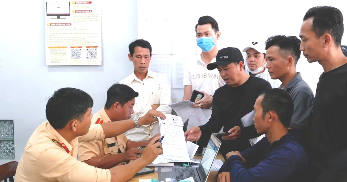 Quy định mới về cấp đổi giấy phép lái xe ô tô người dân nên biết