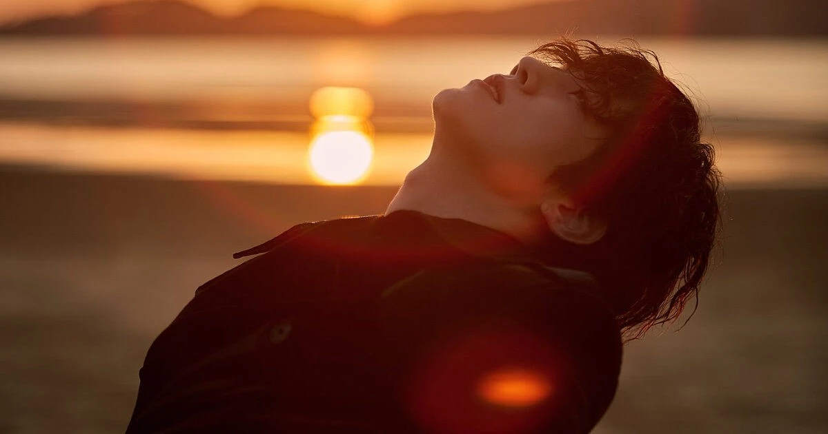 Lee Sungyeol của INFINITE bày tỏ lòng biết ơn chân thành đến người hâm mộ bằng hành động đặc biệt này