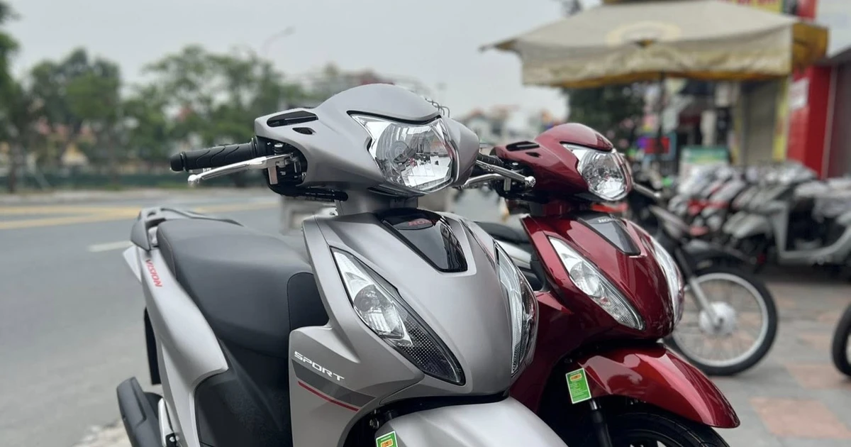 Loạt xe máy Honda tăng giá niêm yết
