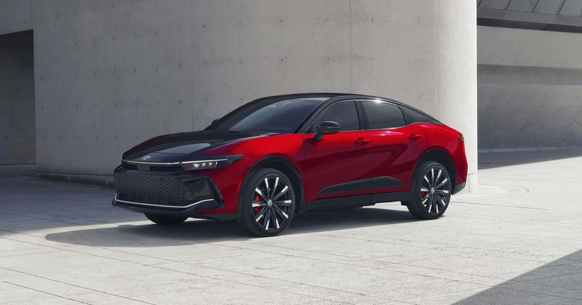 Dòng xe cao cấp của Toyota tăng giá bán