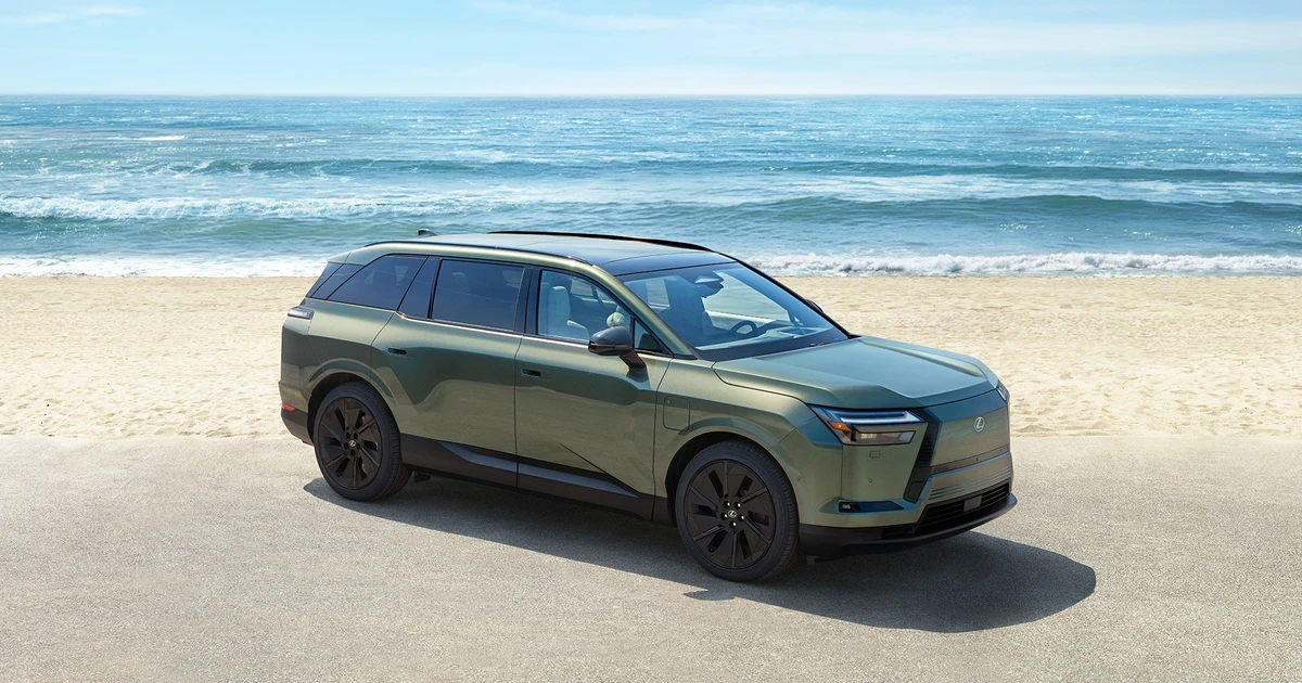 Vén màn SUV điện 6 chỗ mới của Lexus