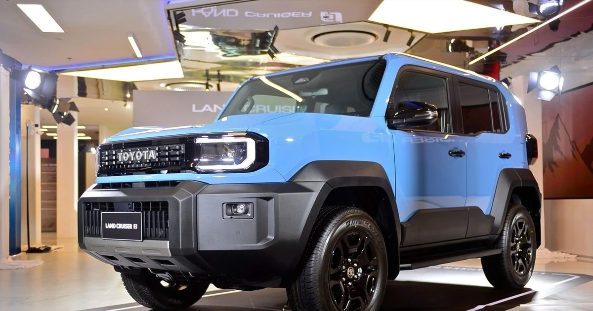 Các đại lý bắt đầu nhận đặt cọc mẫu Toyota Land Cruiser FJ với giá dự kiến