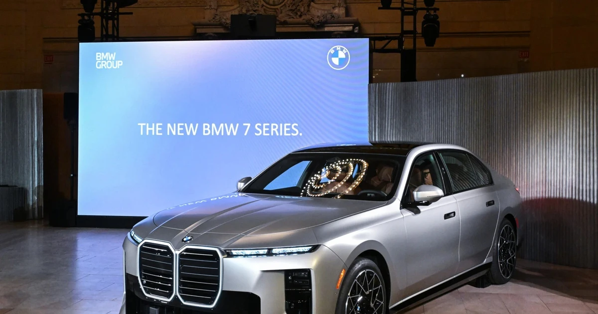 Sedan đầu bảng của BMW được nâng cấp lớn