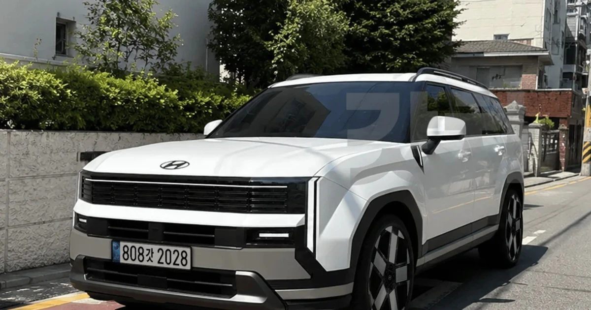Hyundai Santa Fe bản mới lộ rõ nhiều thay đổi