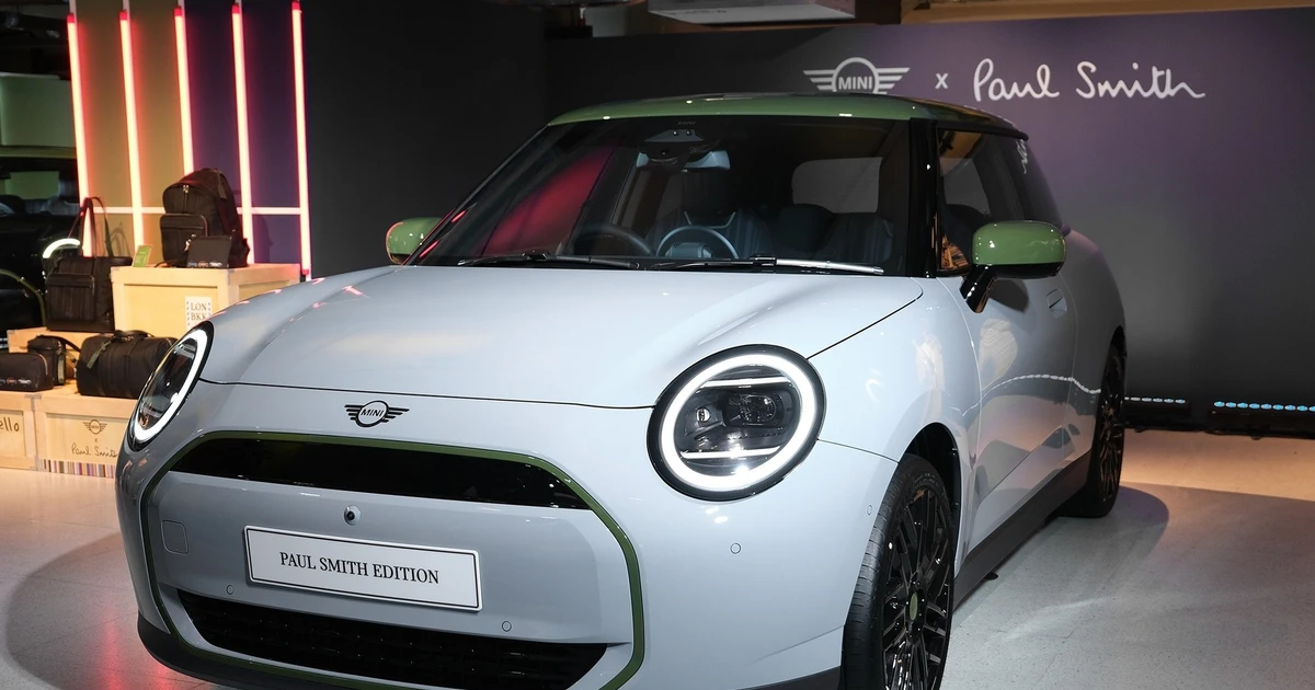 Cận cảnh Mini Cooper thuần điện phiên bản đặc biệt