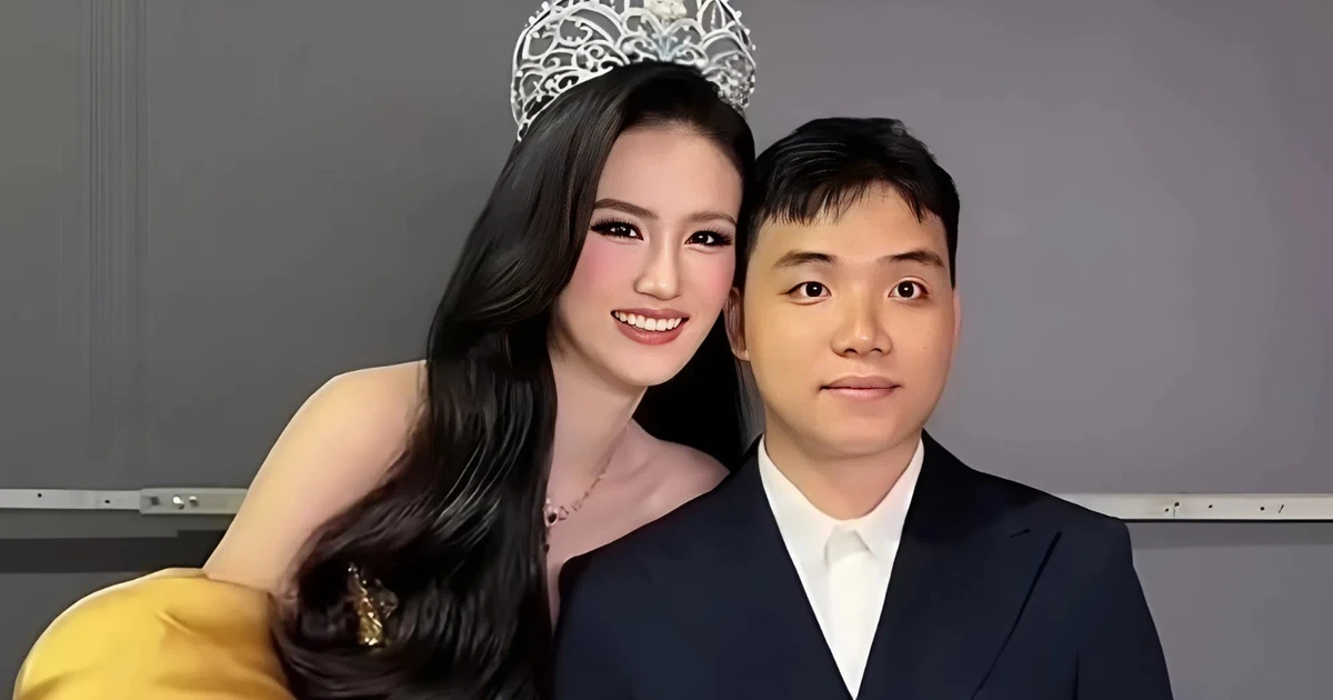 Hoa hậu Ý Nhi nói về tin được bạn trai cầu hôn