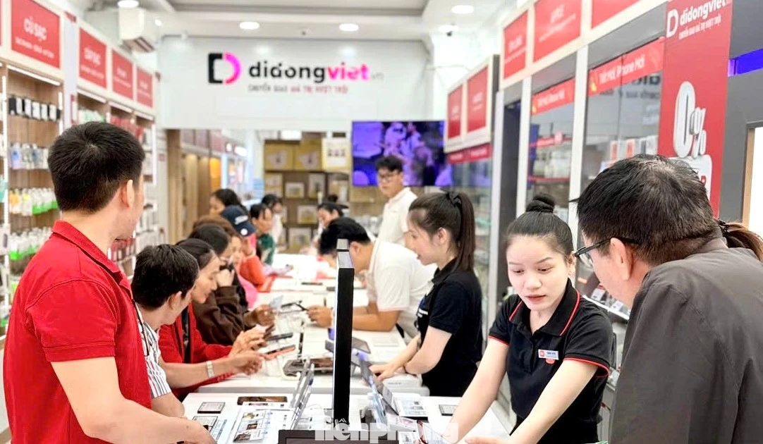 Thị trường Tết 2026: Dồn dập khuyến mãi