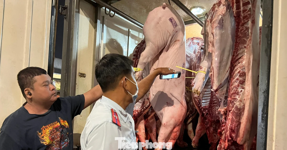 Vì sao thực phẩm bẩn vẫn ngang nhiên tồn tại?