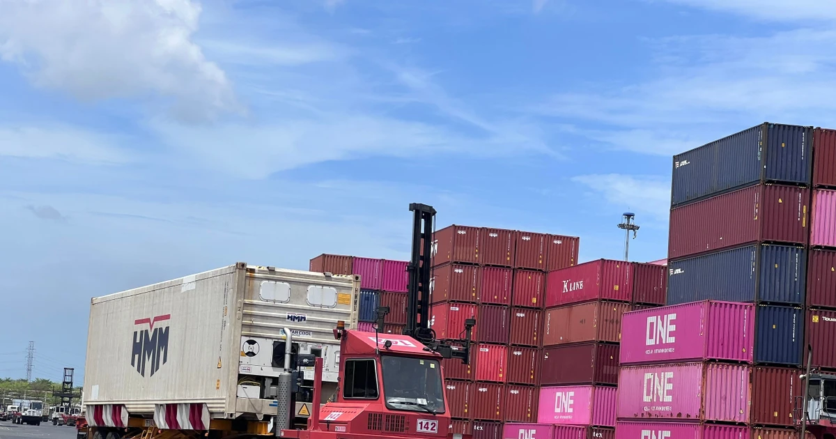 Doanh nghiệp 'ngộp thở' vì chi phí logistics tăng sốc