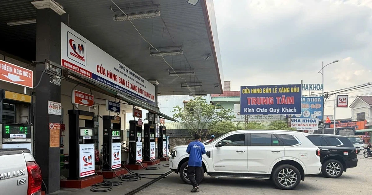 TPHCM xử lý nghiêm cửa hàng xăng dầu ‘găm hàng, bán nhỏ giọt’