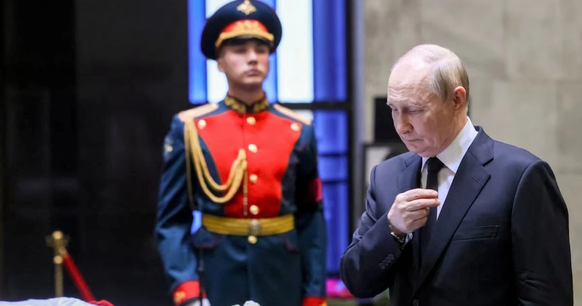Tổng thống Nga Putin viếng bạn học cũ